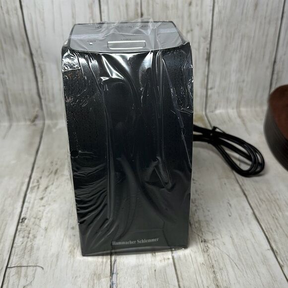 Digital Picture Converter Slides and Negatives to Digital Hammacher Schlemmer - Picture 5 of 6